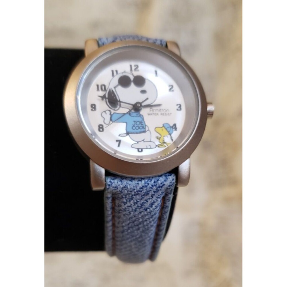 Vintage Armitron Peanuts Snoopy Joe Cool & Woodstock Watch with Denim Look Ban - Picture 3 of 14